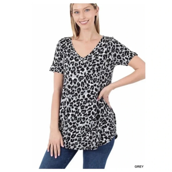 Animal Print short sleeve top - Picture 2 of 4
